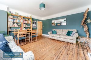 Sitting Room- click for photo gallery